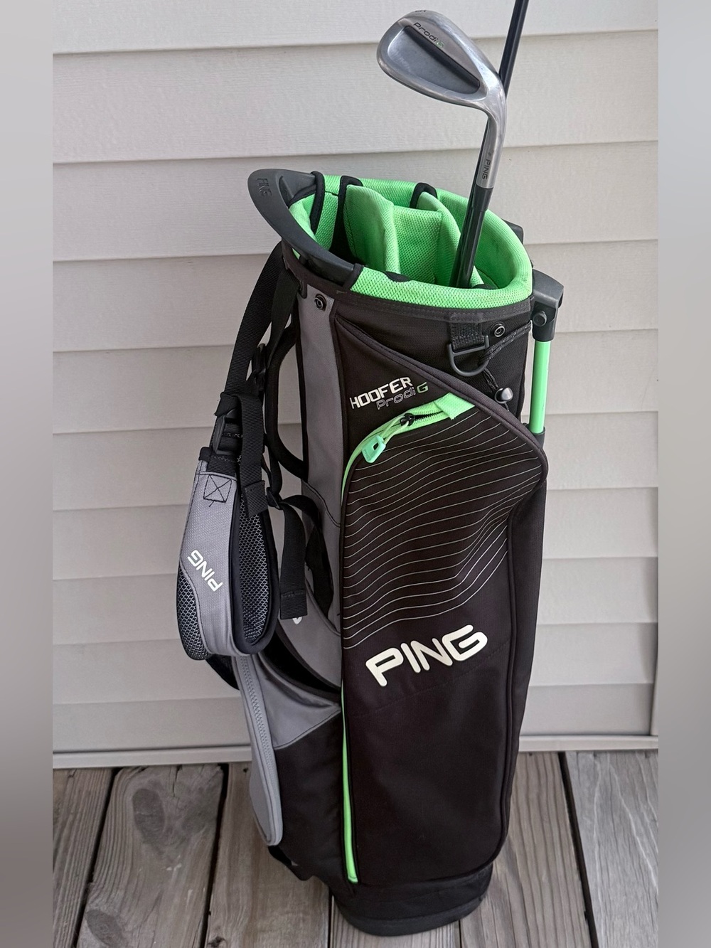 JUNIOR Ping Prodi G Hoofer Stand Bag With Sand 56 Wedge - Ping Graphite Shaft